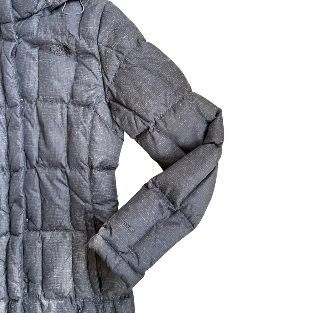The North Face Women's Metropolis Parka in Blue - Picture 4 of 7
